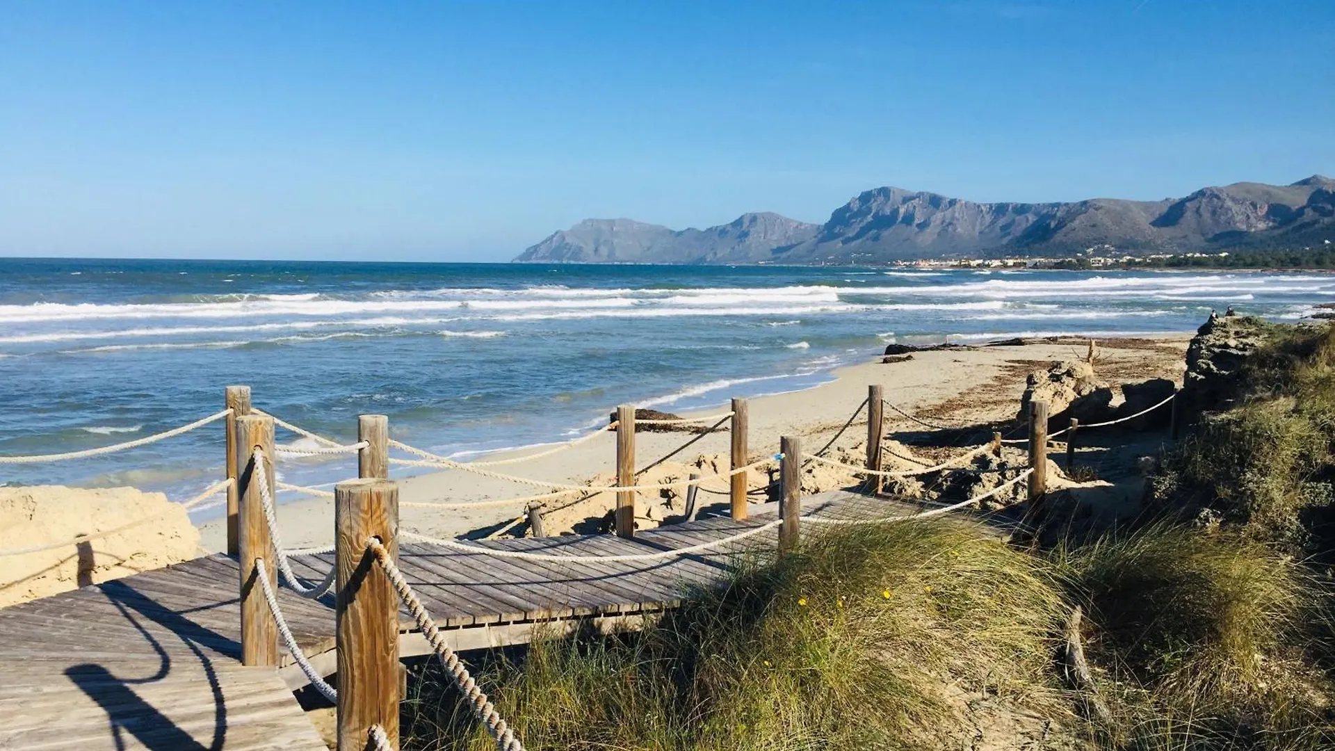 Ferienhaus Strandvilla Beach And Ocean In Son Serra De Marina